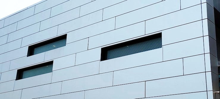 exterior-aluminum-comosite-panel-wall-o-building-with-ventilation-vents_40313-1062.jpg